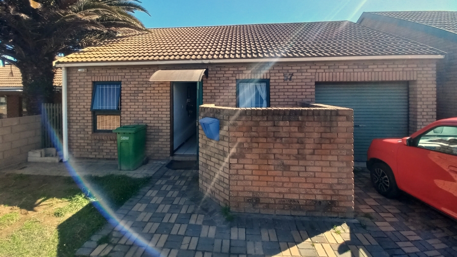 3 Bedroom Property for Sale in Vredenburg Western Cape
